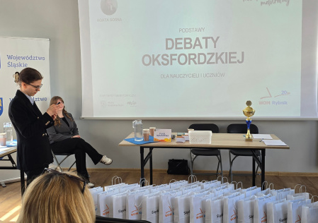 Młodzi mówią, my słuchamy. Debata oksfordzka w Rybniku jako lekcja życia
