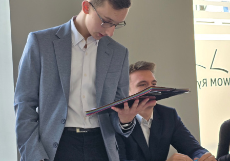 Młodzi mówią, my słuchamy. Debata oksfordzka w Rybniku jako lekcja życia