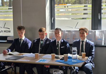 Młodzi mówią, my słuchamy. Debata oksfordzka w Rybniku jako lekcja życia