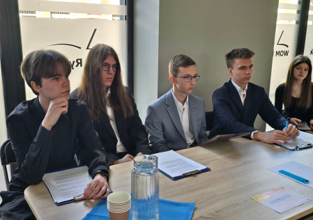 Młodzi mówią, my słuchamy. Debata oksfordzka w Rybniku jako lekcja życia