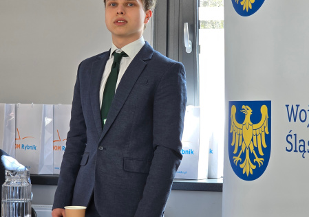 Młodzi mówią, my słuchamy. Debata oksfordzka w Rybniku jako lekcja życia