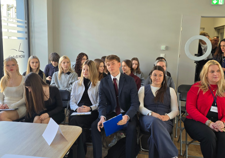 Młodzi mówią, my słuchamy. Debata oksfordzka w Rybniku jako lekcja życia